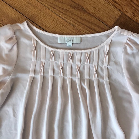 Ann Taylor LOFT sheer peachy pink blouse xs - Picture 2 of 7